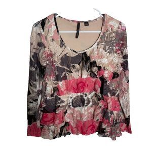 Skye's the Limit Blouse Women's Medium Ruffle Long Sleeve Casual Scoop Top